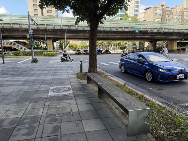 民生東路三段2-1號(建國路口)-完成照