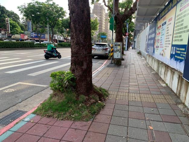 民生東路三段67號前V