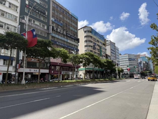 南京東路一段15號前分隔島-完成照