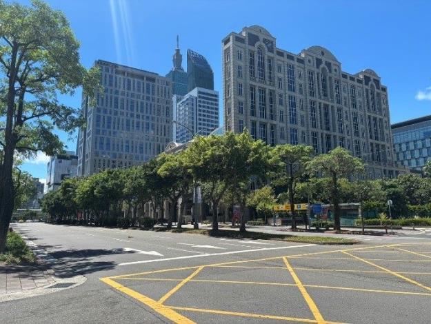 V05松仁路2號前分隔島-完成