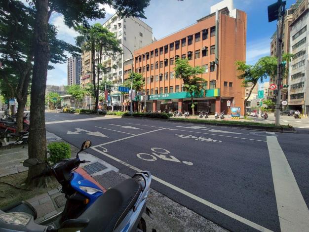 光復北路26巷與八德路3段分隔島-前V