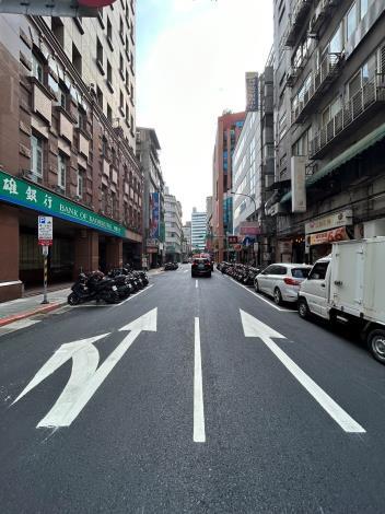 圖7 開封街1段（重慶南路至中華路）施工後照片1
