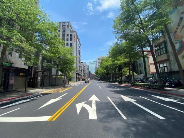 圖7 三民路（南京東路至健康路）銑鋪完成後照片2