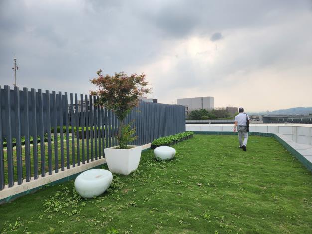 02-屋頂綠化及屋頂菜圃-2