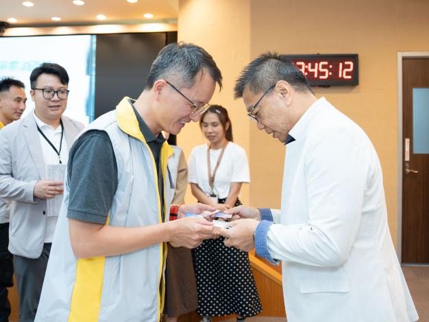 240718 內科綠運輸結合ESG說明會 _ 1-25