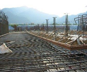 Basin base and wall construction