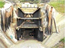 Pile support at tunnel portal