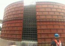 Formwork inside the launching caisson