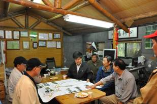 The Director will hold a conference with residents in Jing Shan Village,Shihlin District.