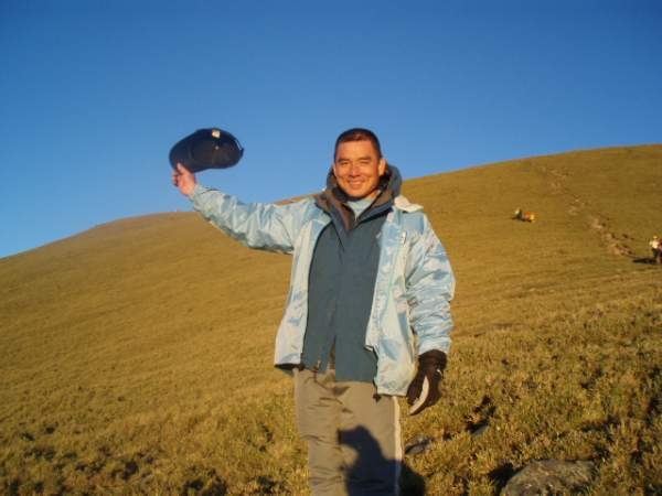 查報員登山留影