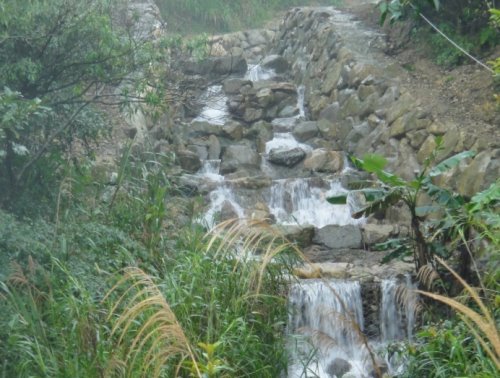 101年度士林區至善路3段336巷64號旁(萬山煤礦)排水整治工程