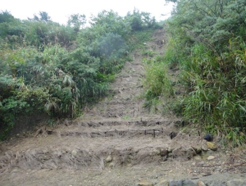 101年度士林區至善路3段336巷64號旁(萬山煤礦)排水整治工程