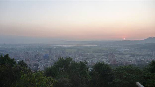 列車展望台觀夕視野