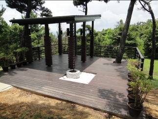 露營場北區「野餐平臺」