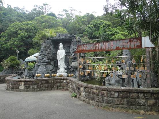 許願池與許願亭