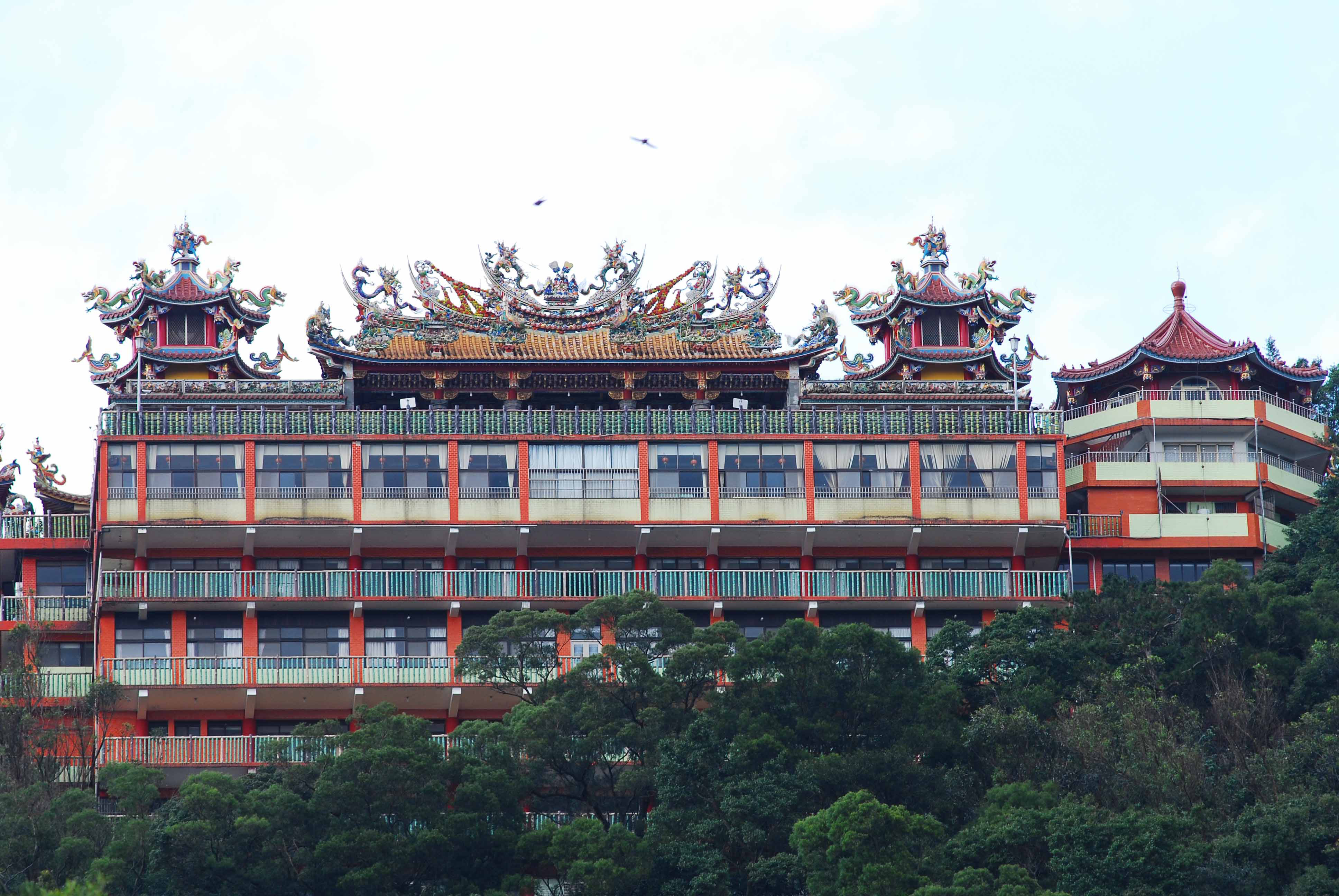 碧山巖