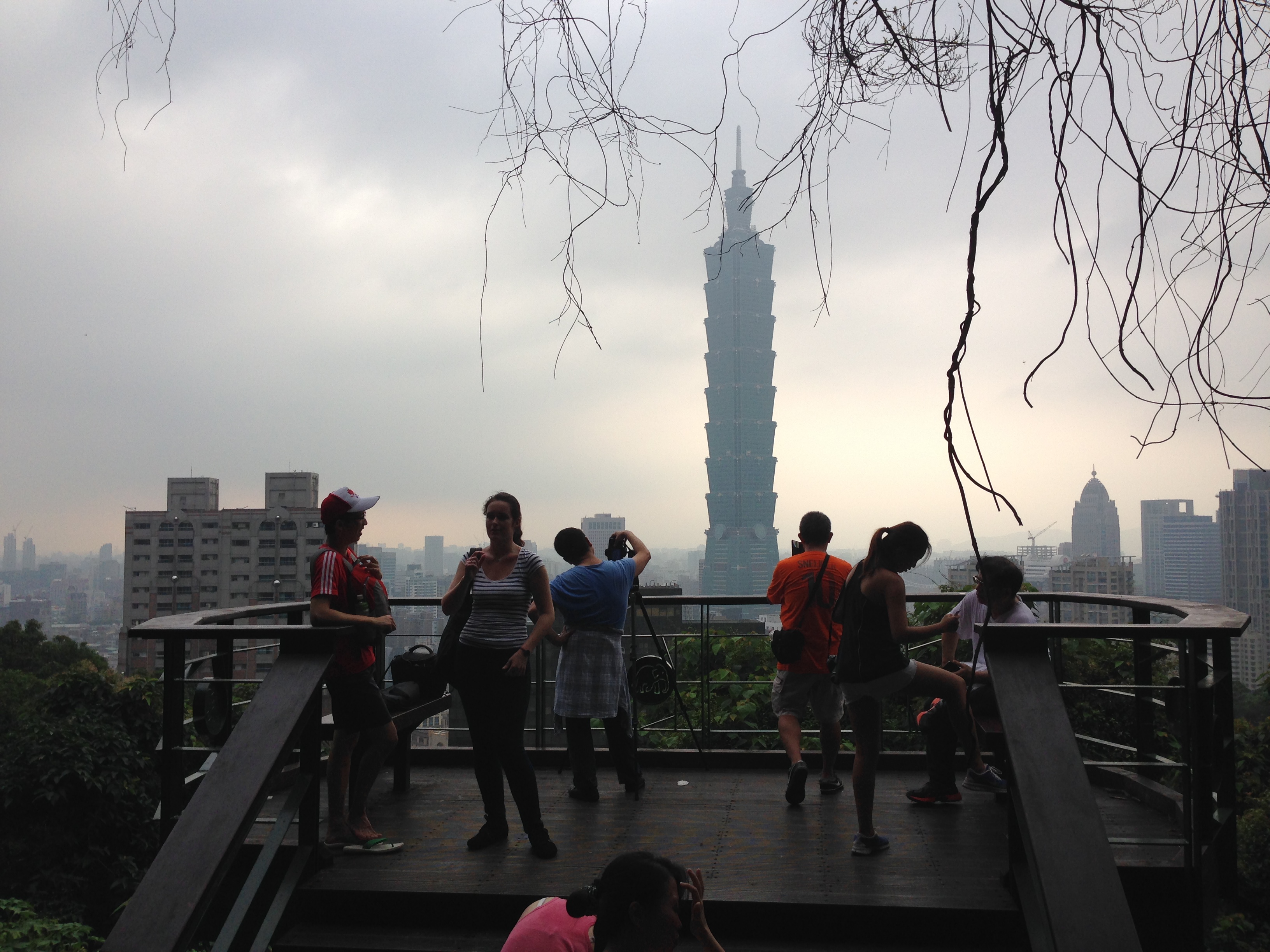 橢圓造型平台