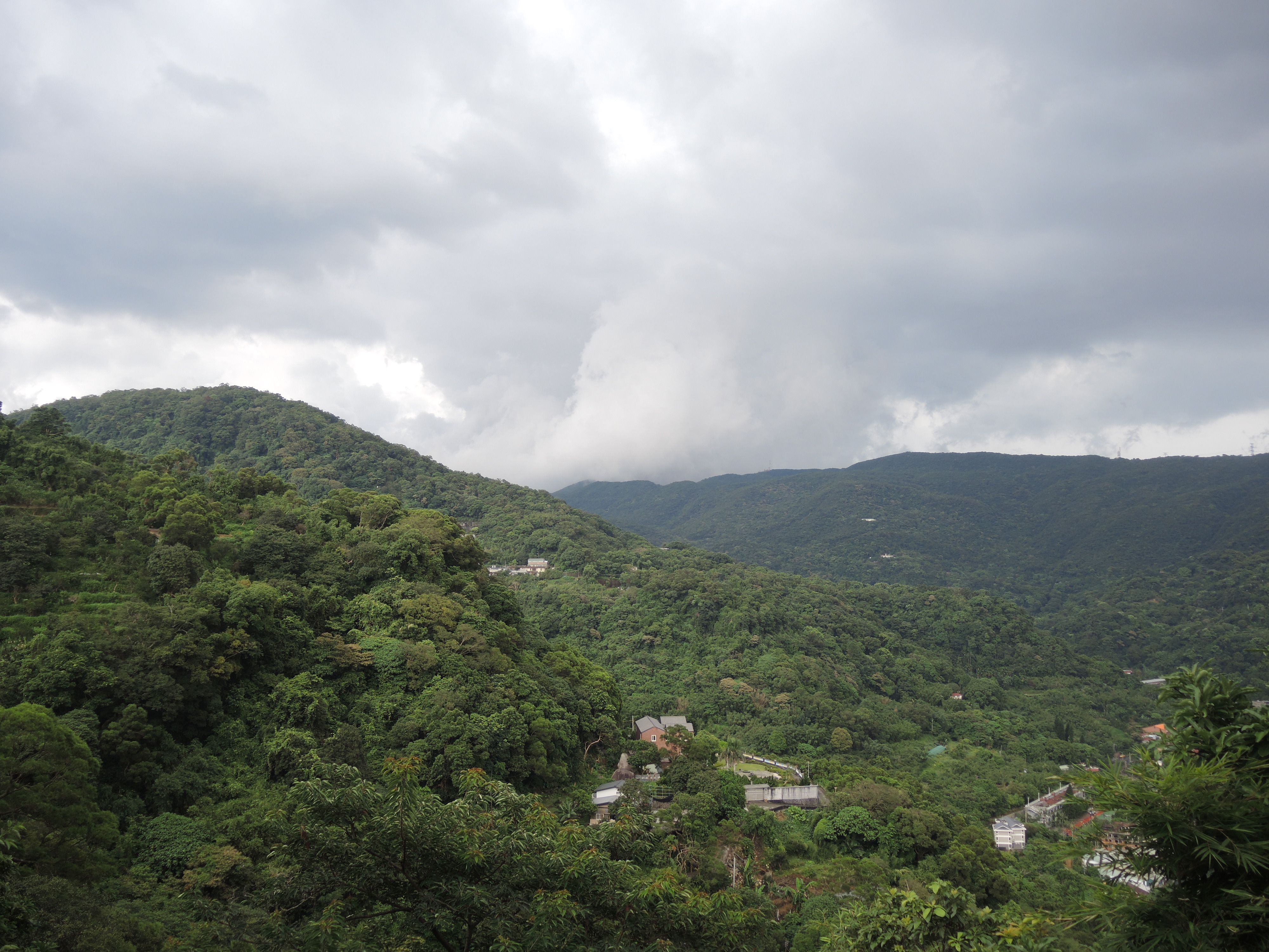 溪山鐵馬驛站觀景平台遠眺