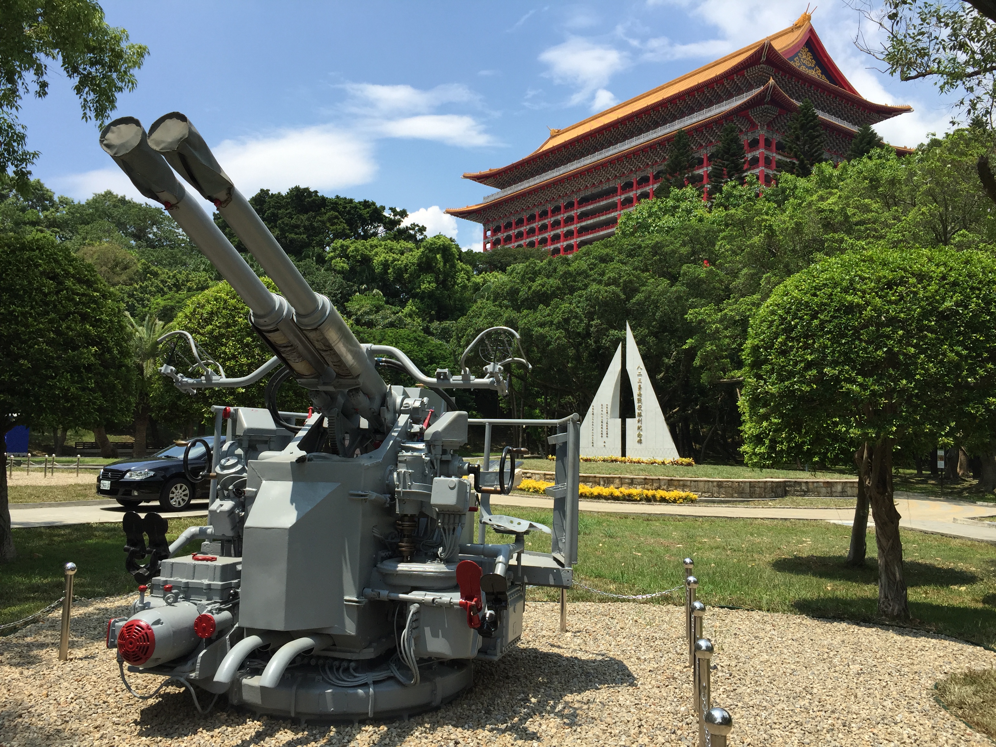 圖7、「40／L60砲」則是從高雄海軍營區託運至台北市。
