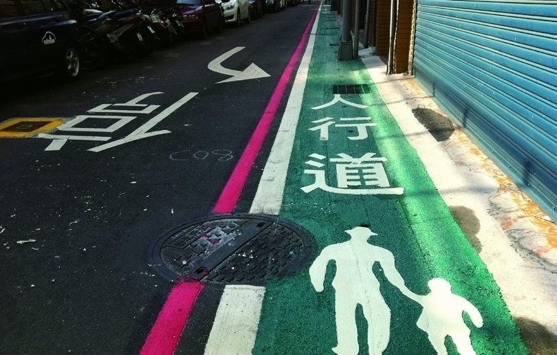 Marking sidewalks