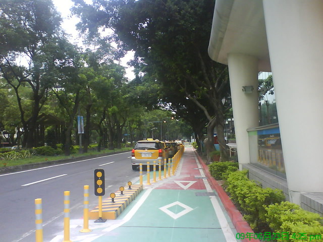 The diagram of the taxi waiting area after construction