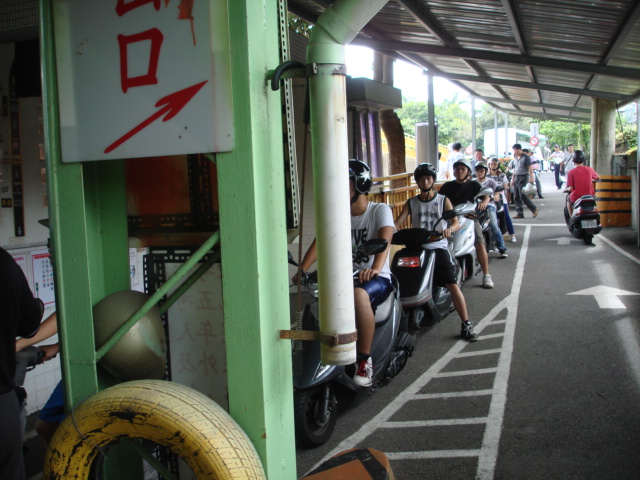 The public can use his own motorcycle for practice at the test place