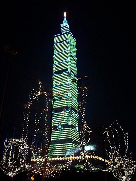 Taipei 101 night