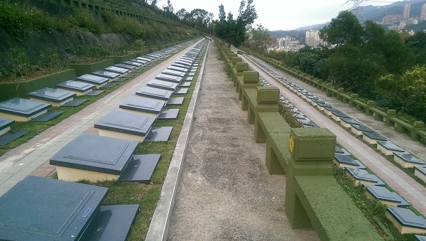 臺北市軍人信、愛、昭等3區安厝區，增設1,388座單人骨灰埋藏盒及278座雙人骨灰埋藏盒。