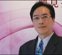 秦夢眾以抒情音樂與空中談心,讓民眾放鬆自在聆聽。(圖/臺北廣播電臺提供)