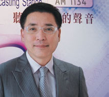 廖偉凡串連十多位廣播人,讓愛的力量變得更強大。(圖/臺北廣播電臺提供)