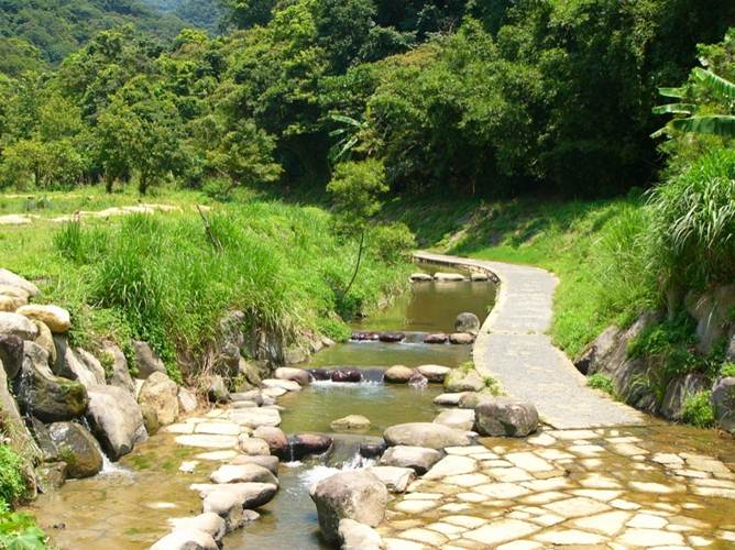跌水工