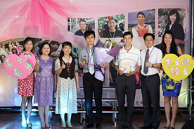 為學生洗衣縫褲冠軍教練—李銘徵老師