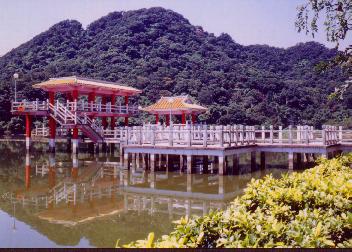 Jiou Chyu Bridge(2 picture)