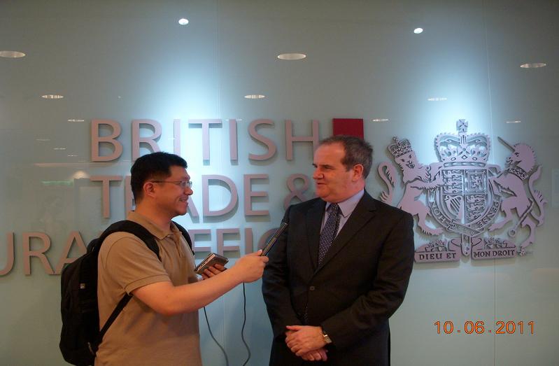 英國駐華代表康博偉先生錄製賀詞1