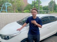 郭俊傑與愛車