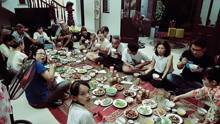 Family coming together for Tết Đoan Ngọ