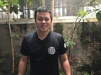 張惟鈞半身照