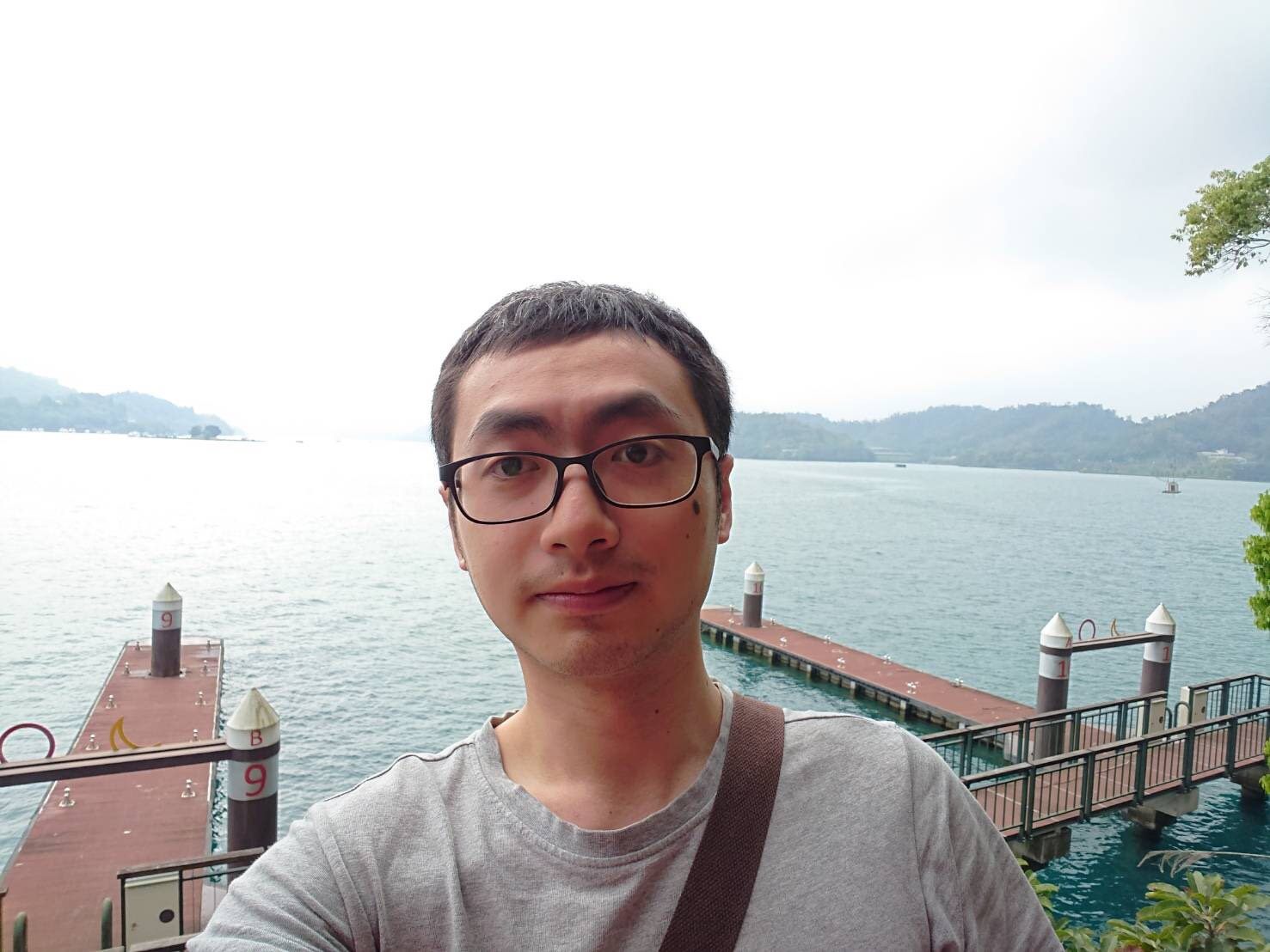 蔡哲倫個人半身照