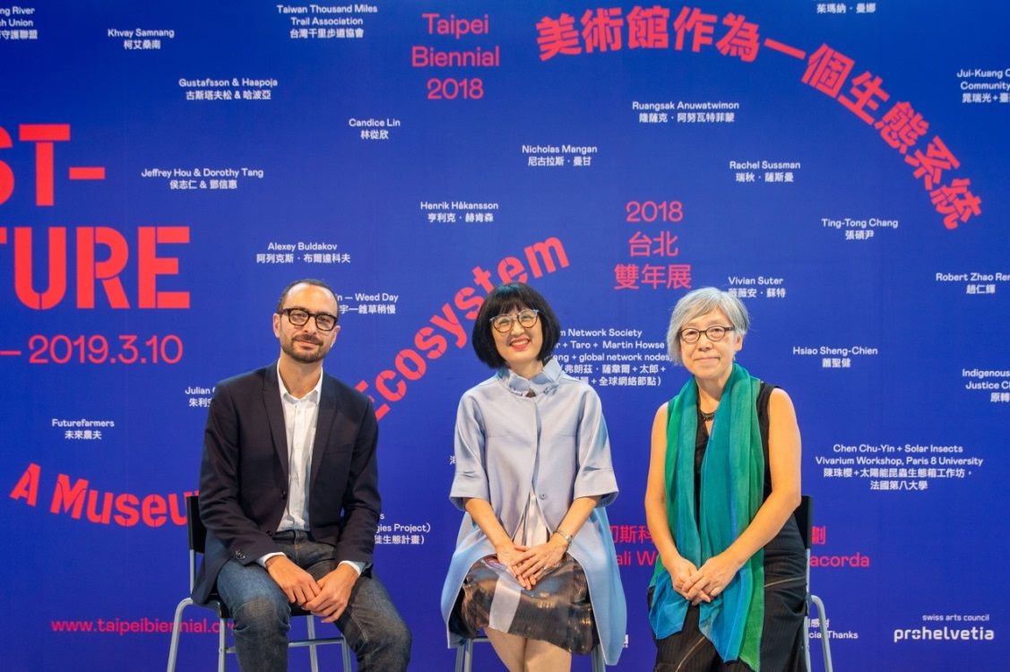 Left to right, the V-A-C Foundation Director Francesco Manacorda, Taipei Fine Arts Museum Director Ling Ping, and Taiwan’s artist Wu Mali.