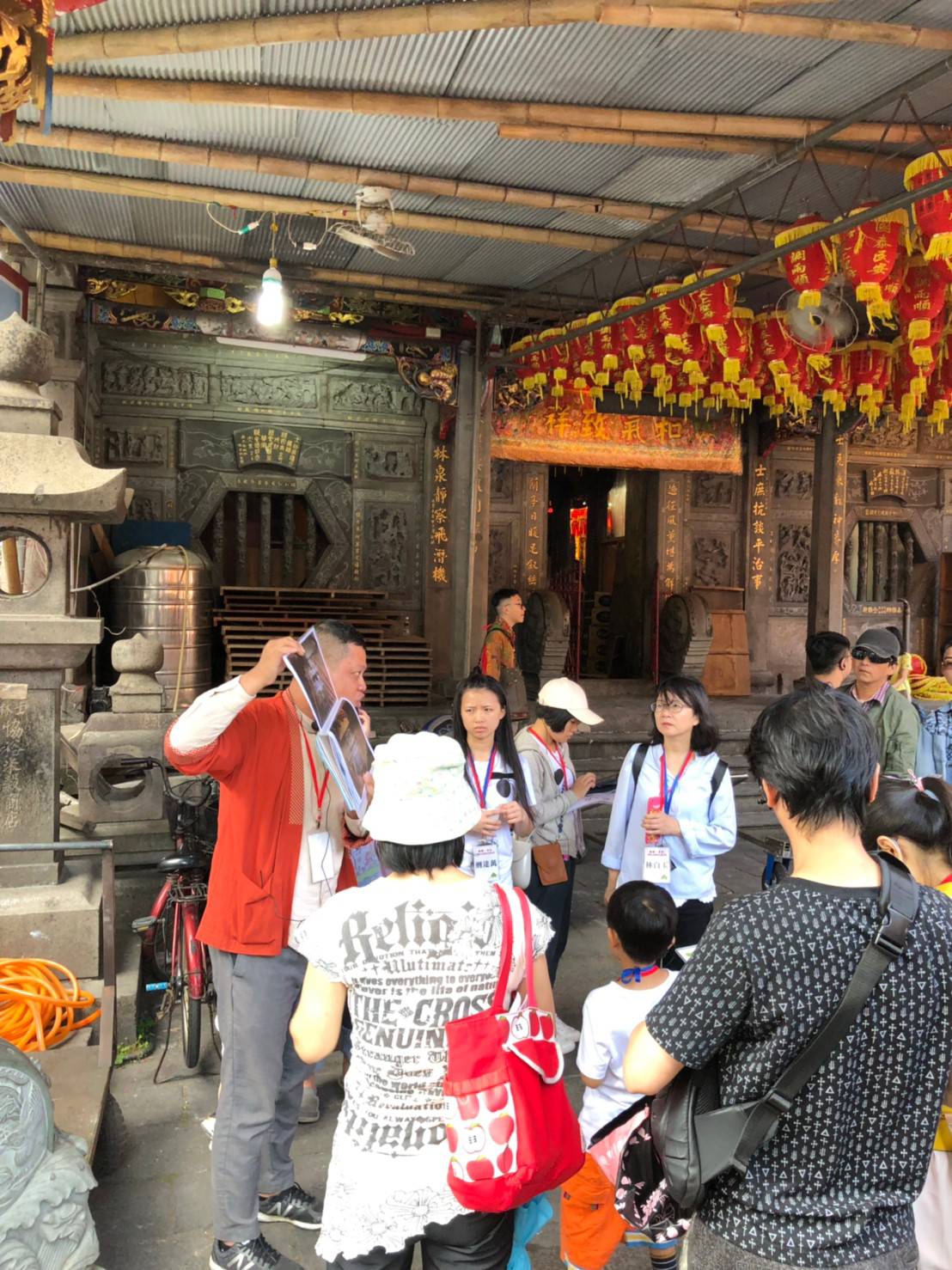  A guided tour of Cixian Temple