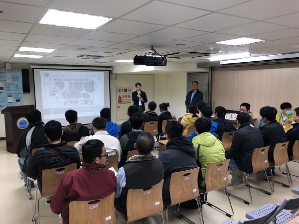 圖 1 工務局黃副局長一平致詞