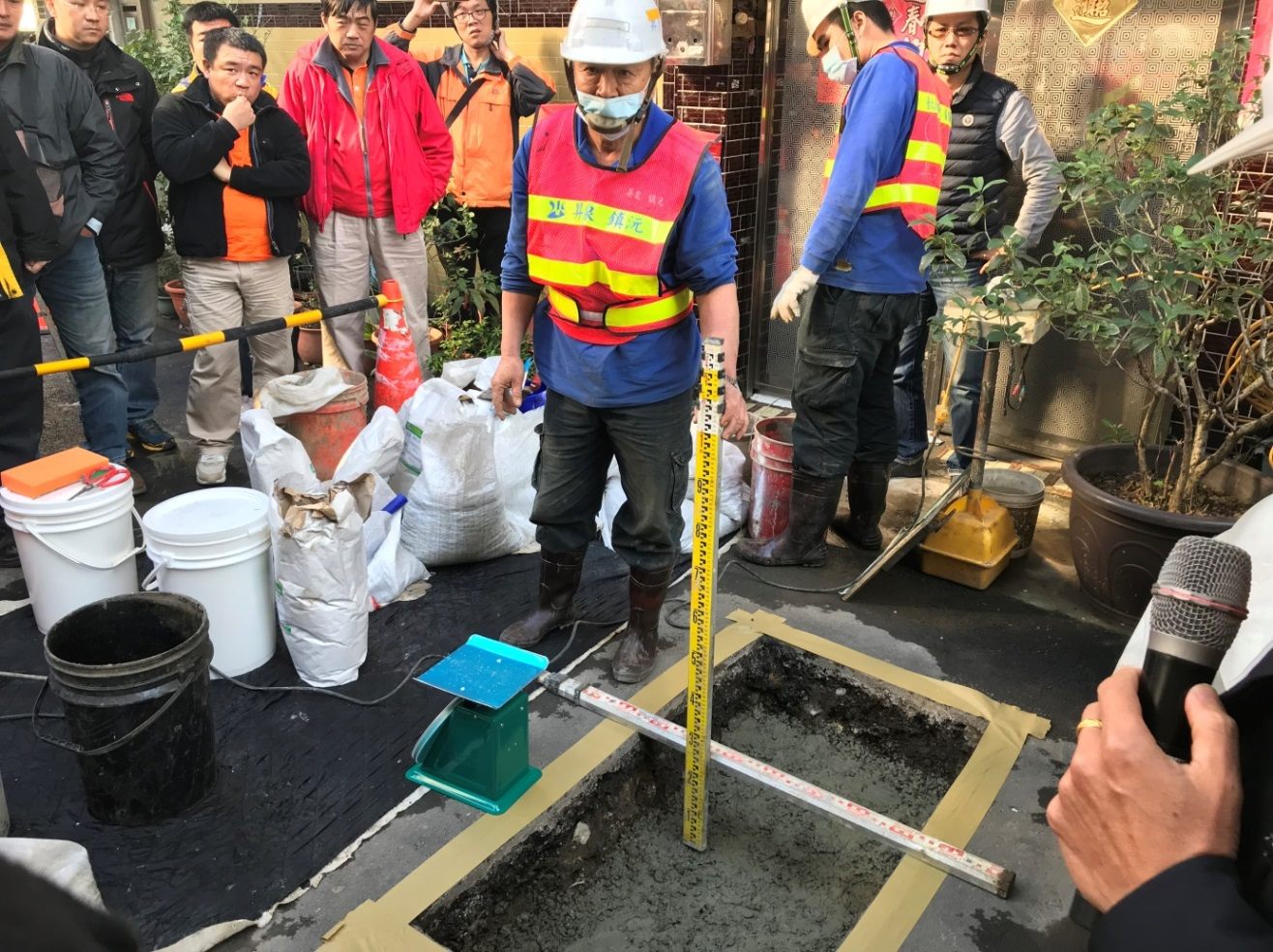圖3 樹脂水泥填補材料示範