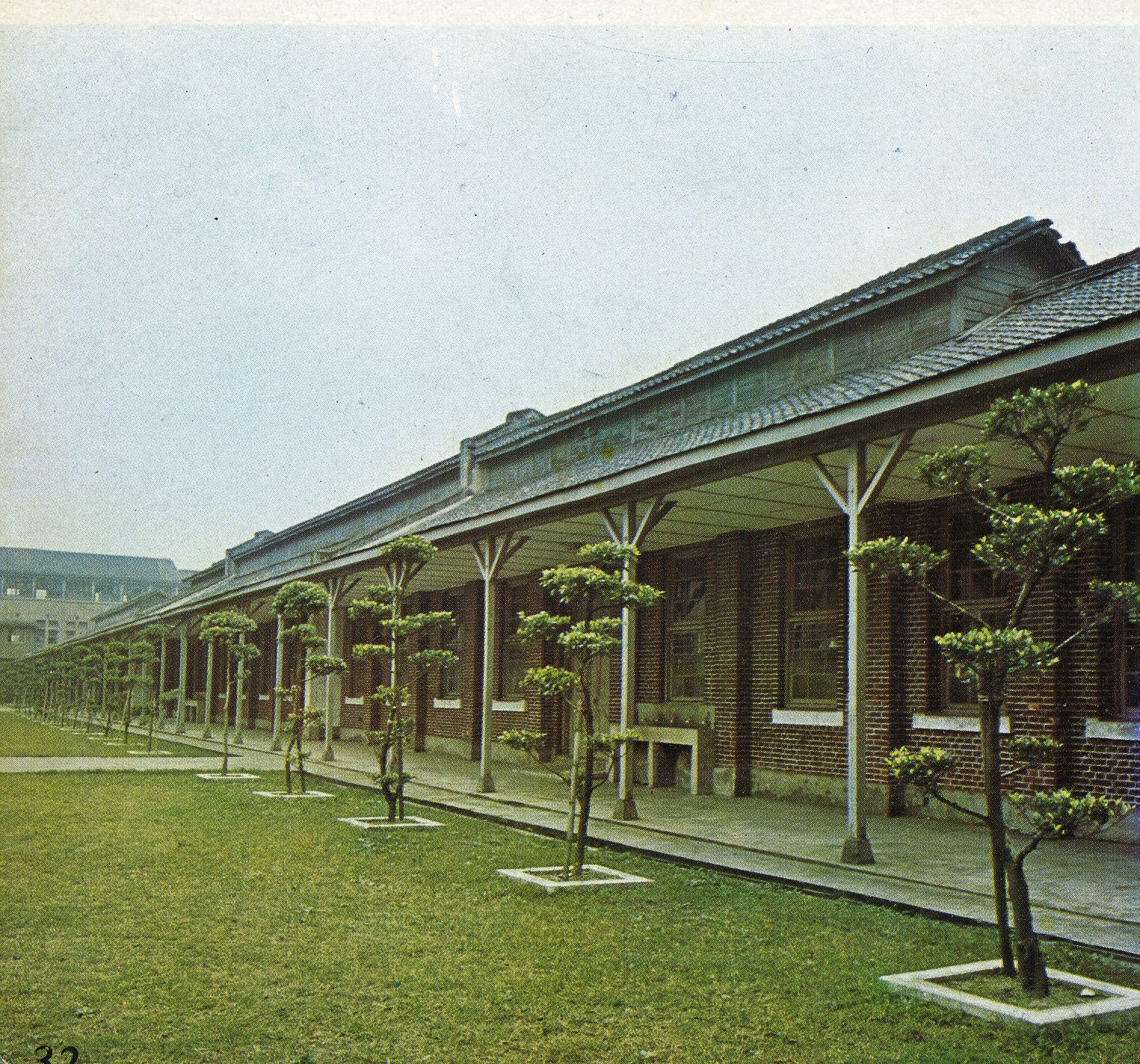 臺灣省立臺北工業專科學校之實習工場(1976年)