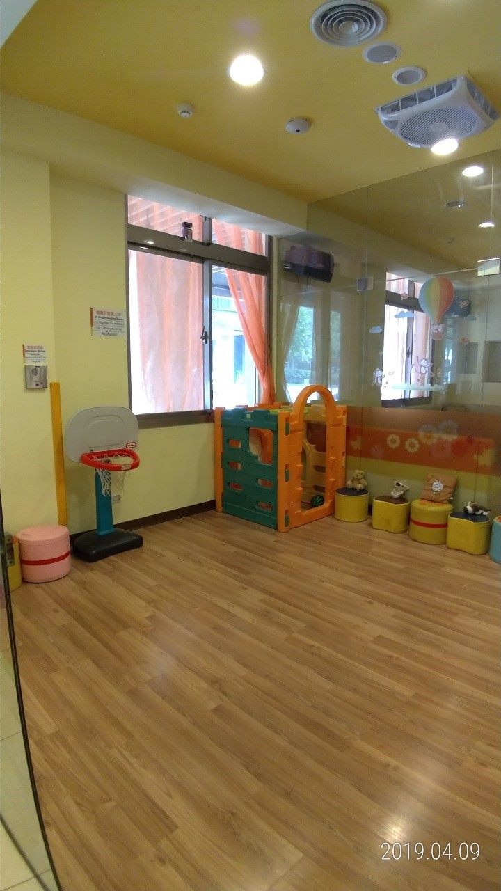 Children’s playroom and reading room.