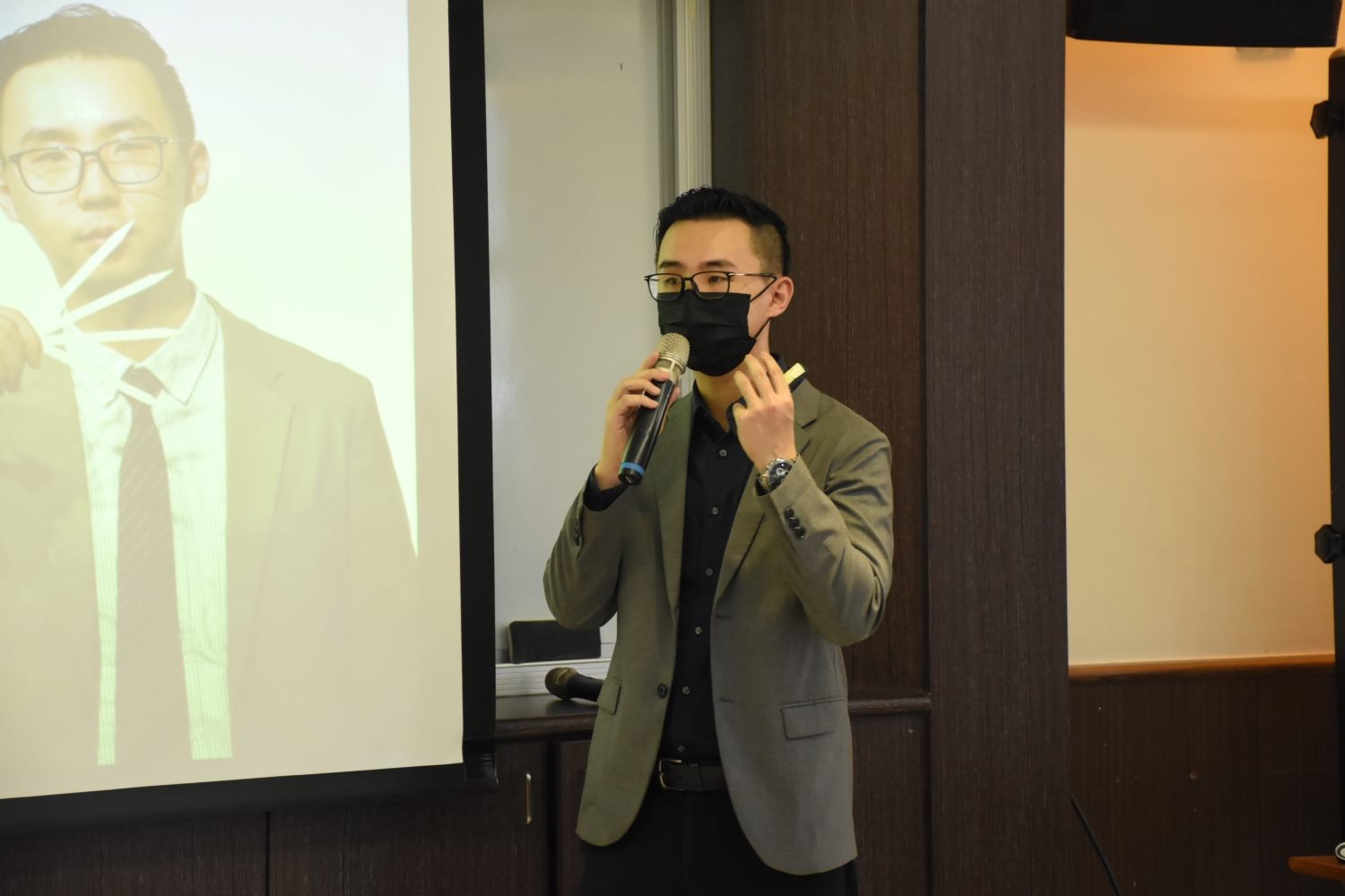 ​YDO Holds Career Seminar Featuring Talk by Perfumer